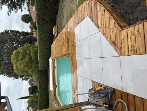 Pose terrasse bois et carrelage a LEON, Léon, DML Multiservices
